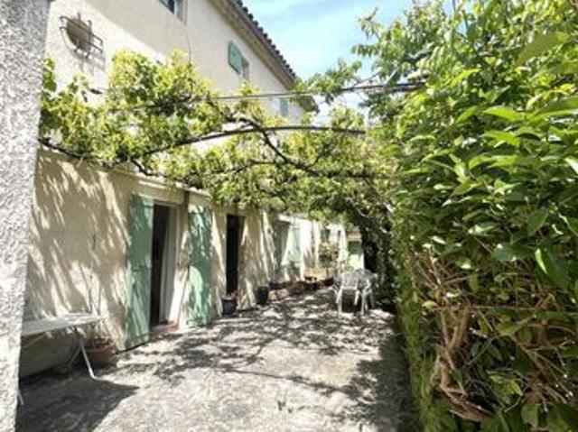 Maison 8 pièces 177 m²