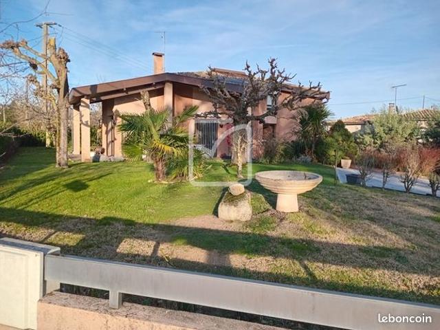 Maison 8 pièces 177 m²