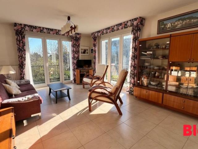 Maison 8 pièces 177 m²