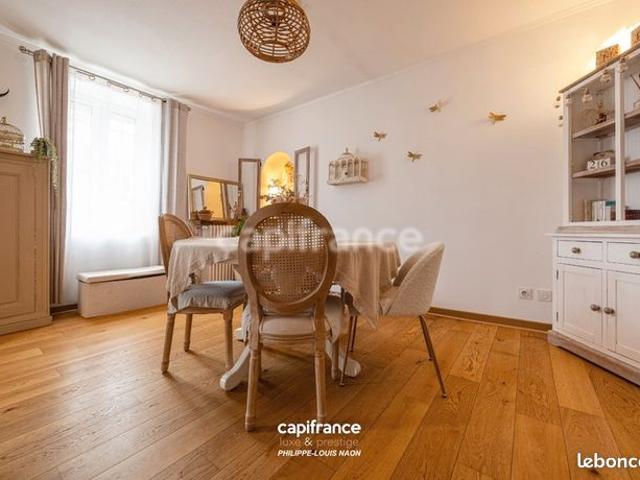 Maison 8 pièces 177 m²