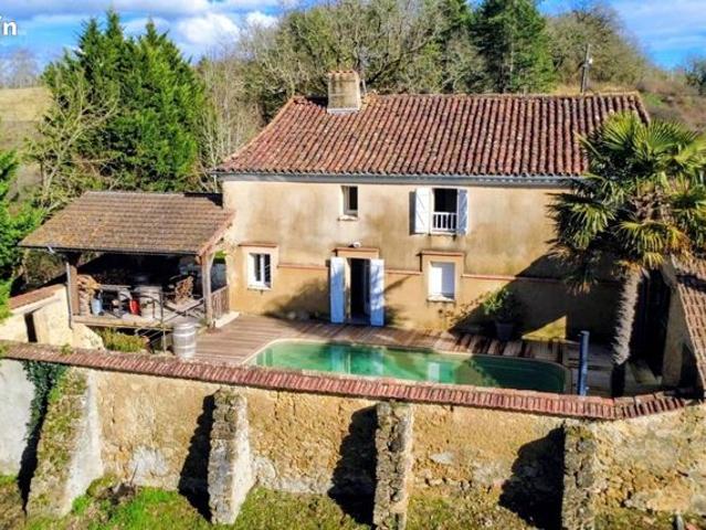 Maison 8 pièces 177 m²