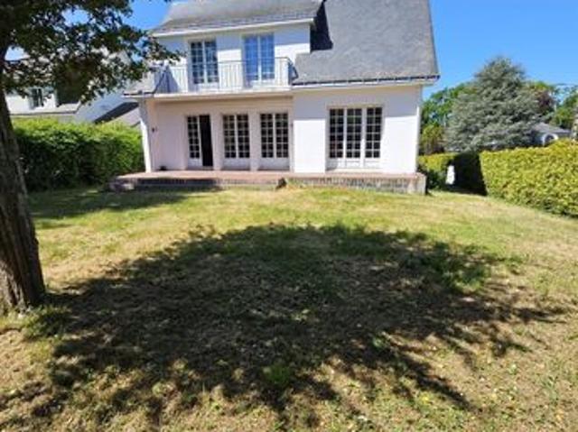 Maison 8 pièces 177 m²