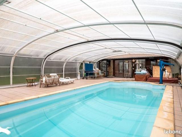 Maison 8 pièces 177 m²