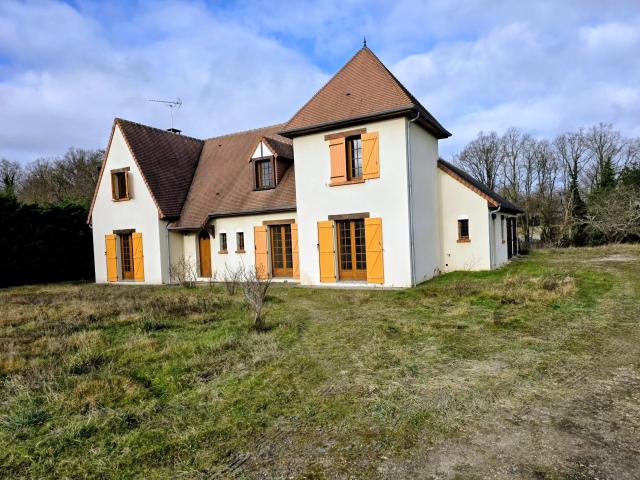 Maison 8 pièces 177 m²