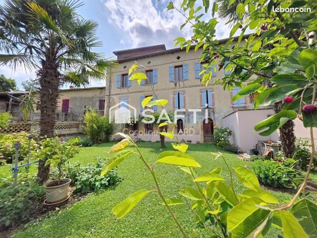 Maison 8 pièces 177 m²