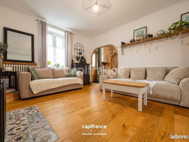 Maison 8 pièces 177 m²