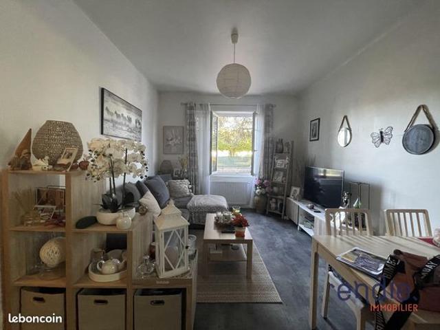 Maison 8 pièces 177 m²
