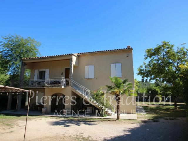 Maison 8 pièces 178 m²