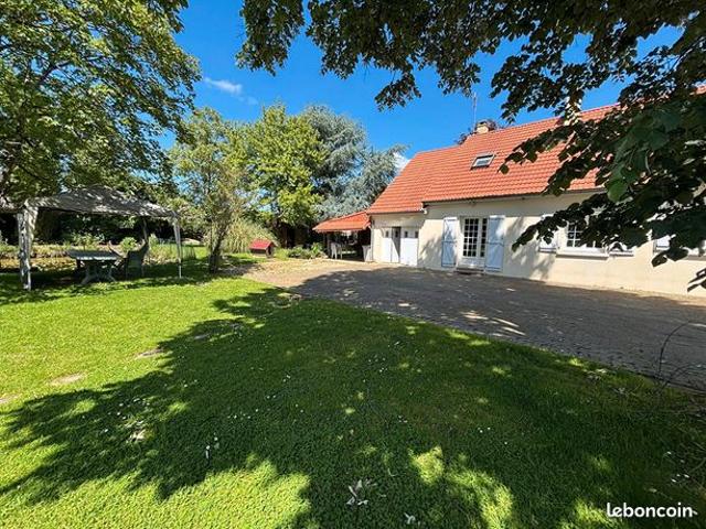 Maison 8 pièces 178 m²