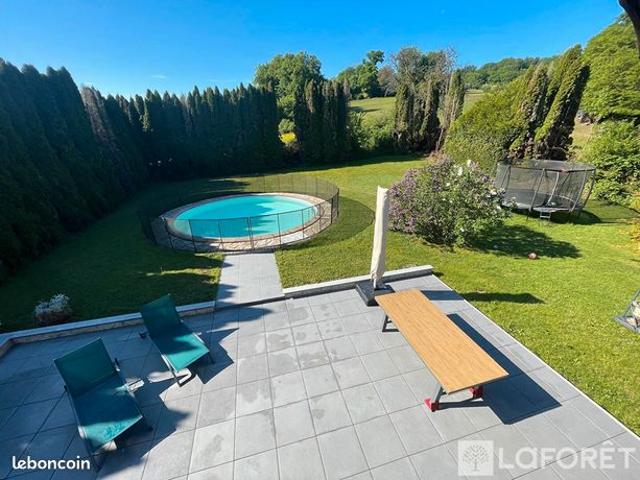 Maison 8 pièces 178 m²