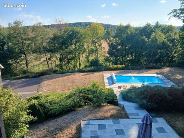 Maison 8 pièces 178 m²