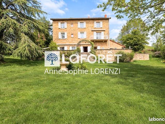 Maison 8 pièces 178 m²