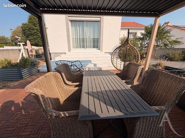 Maison 8 pièces 178 m²