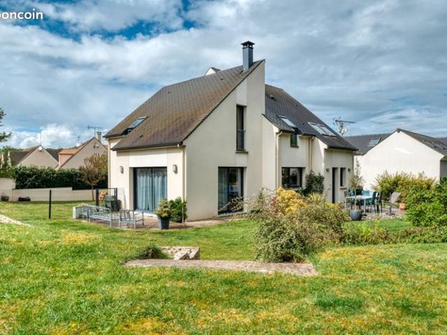 Maison 8 pièces 178 m²
