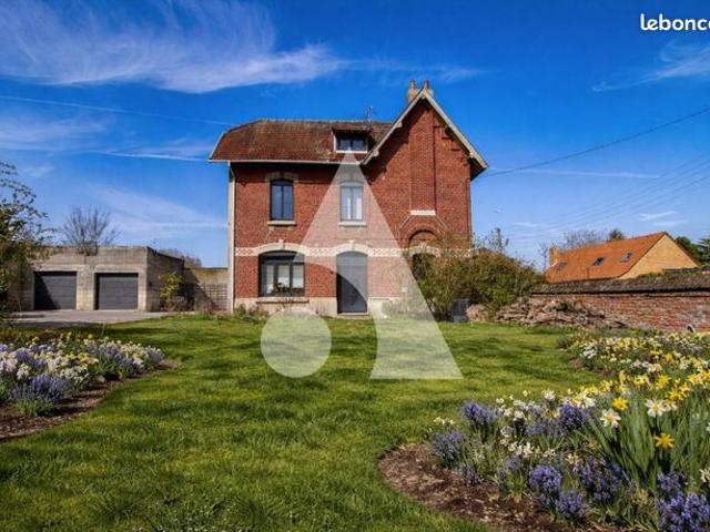 Maison 8 pièces 178 m²