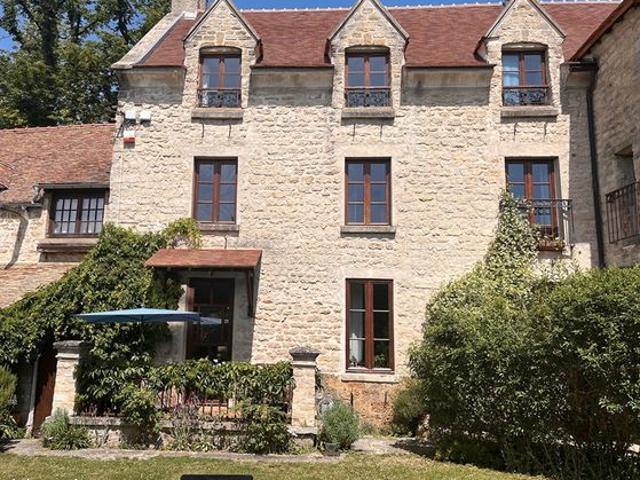 Maison 8 pièces 178 m²