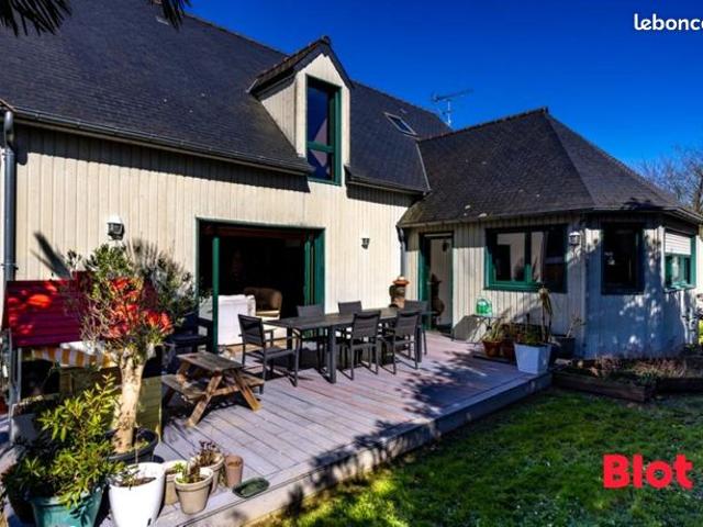 Maison 8 pièces 179 m²