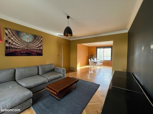 Maison 8 pièces 179 m²