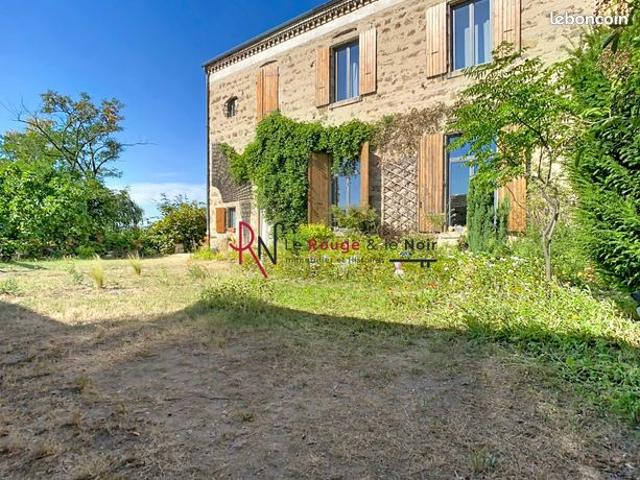 Maison 8 pièces 179 m²