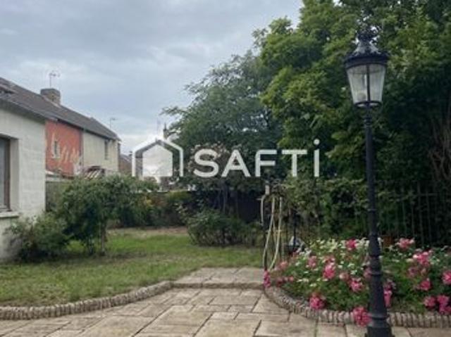 Maison 8 pièces 179 m²