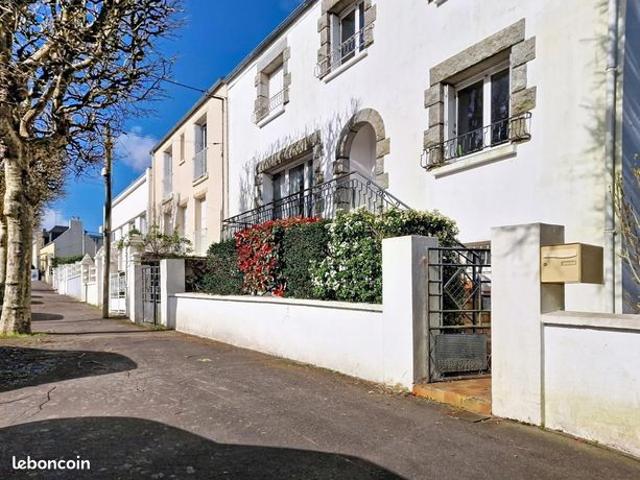 Maison 8 pièces 179 m²
