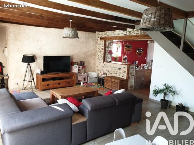 Maison 8 pièces 179 m²