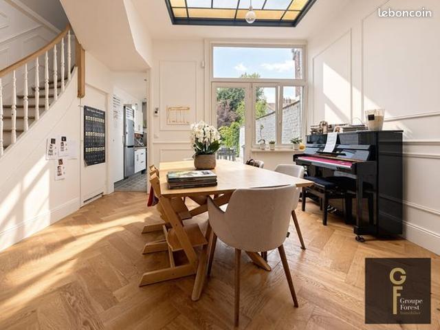 Maison 8 pièces 179 m²