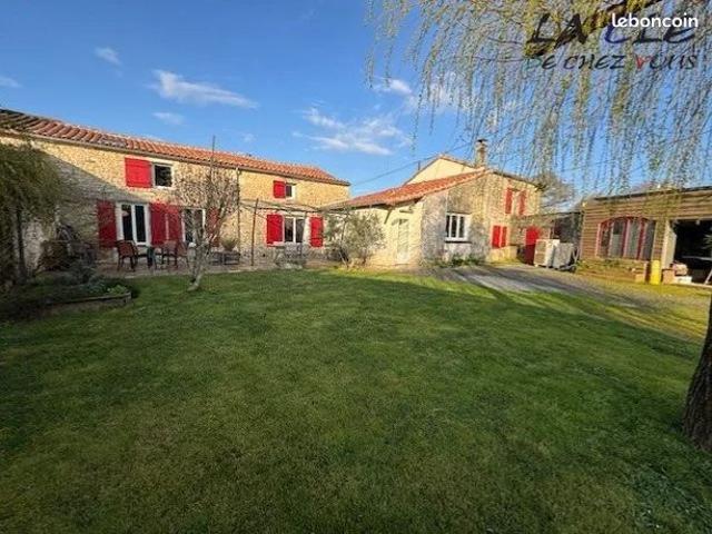 Maison 8 pièces 170 m²