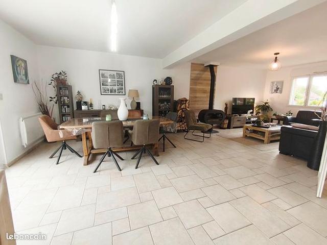 Maison 8 pièces 170 m²
