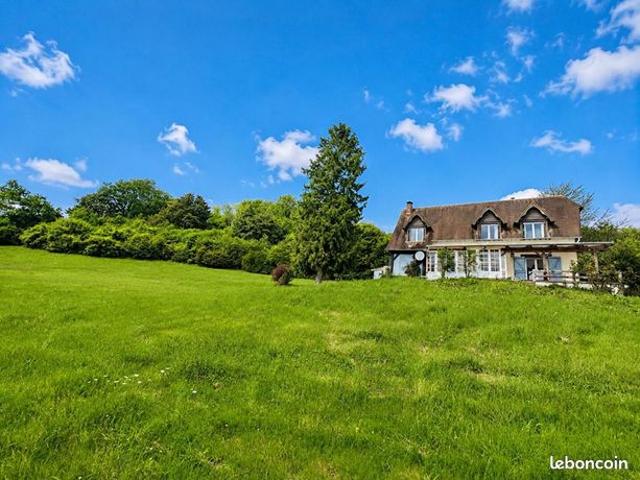 Maison 8 pièces 170 m²