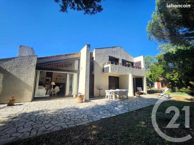 Maison 8 pièces 170 m²