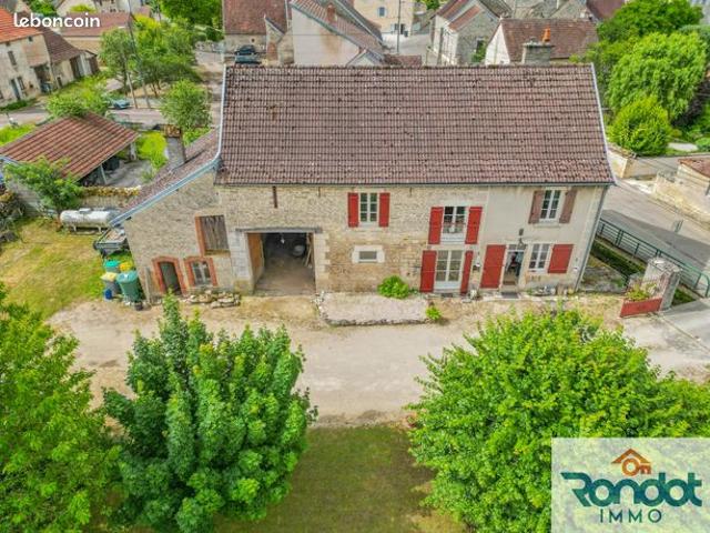 Maison 8 pièces 170 m²