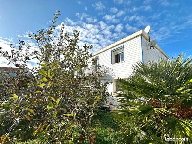 Maison 8 pièces 170 m²