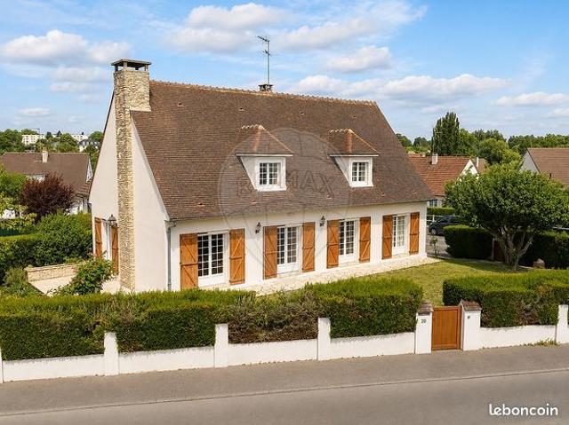 Maison 8 pièces 170 m²