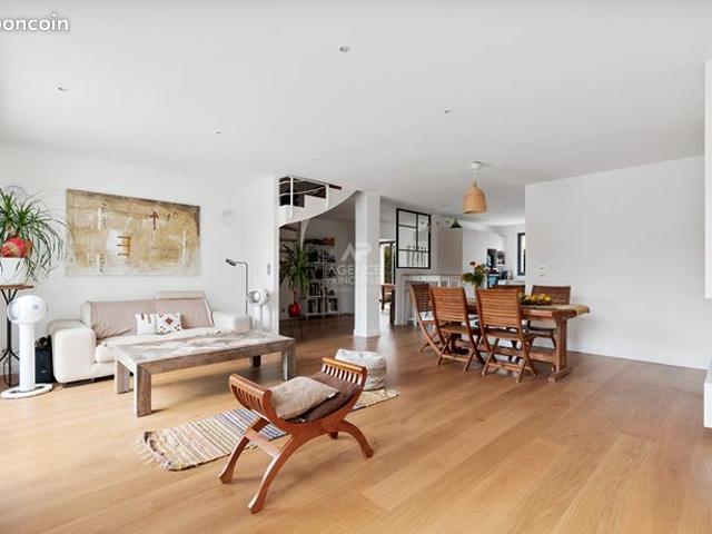 Maison 8 pièces 170 m²