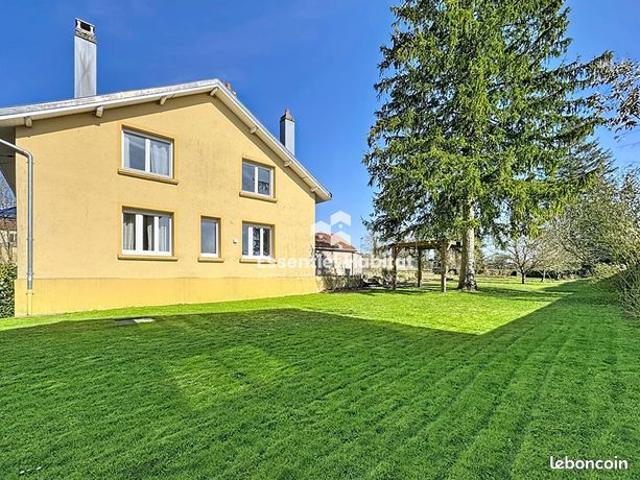 Maison 8 pièces 170 m²