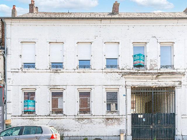 Maison 8 pièces 170 m²