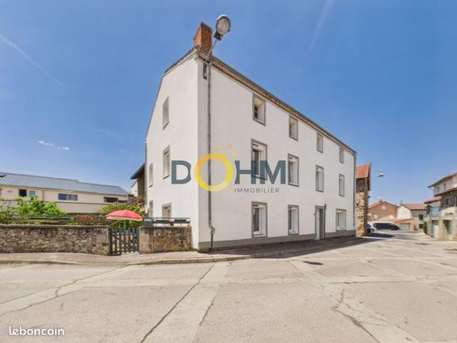 Maison 8 pièces 170 m²