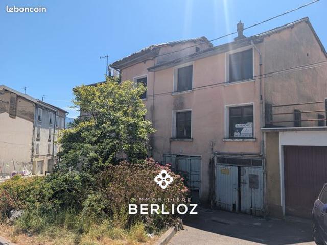 Maison 8 pièces 170 m²