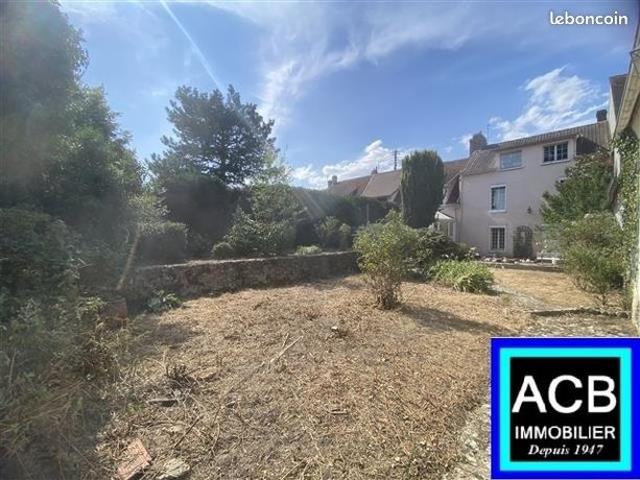 Maison 8 pièces 170 m²
