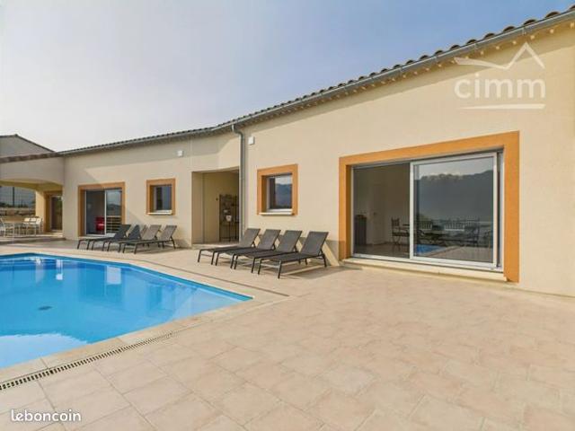 Maison 8 pièces 170 m²