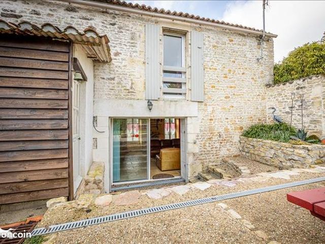 Maison 8 pièces 170 m²