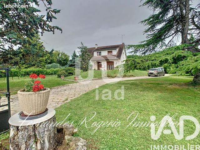 Maison 8 pièces 170 m²