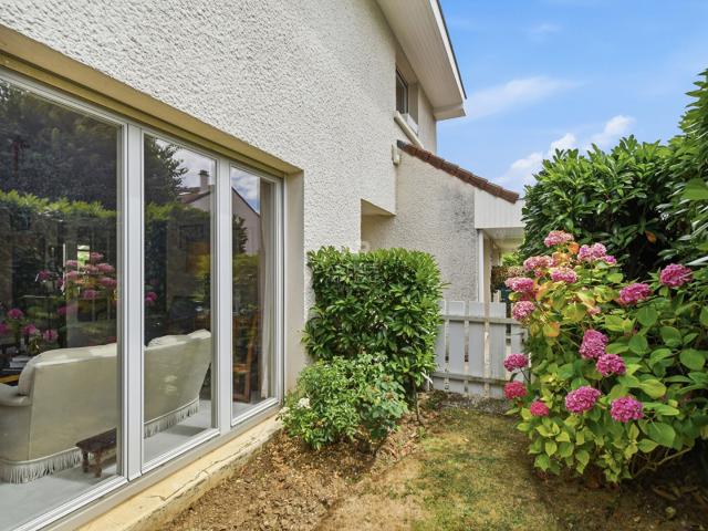 Maison 8 pièces 170 m²