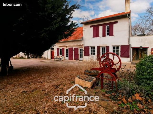 Maison 8 pièces 170 m²