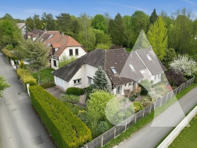 Maison 8 pièces 170 m²