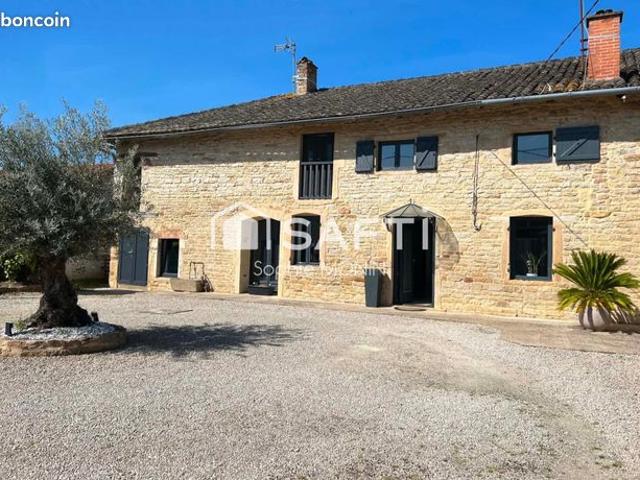 Maison 8 pièces 170 m²