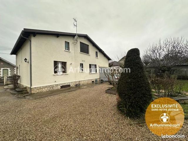 Maison 8 pièces 170 m²