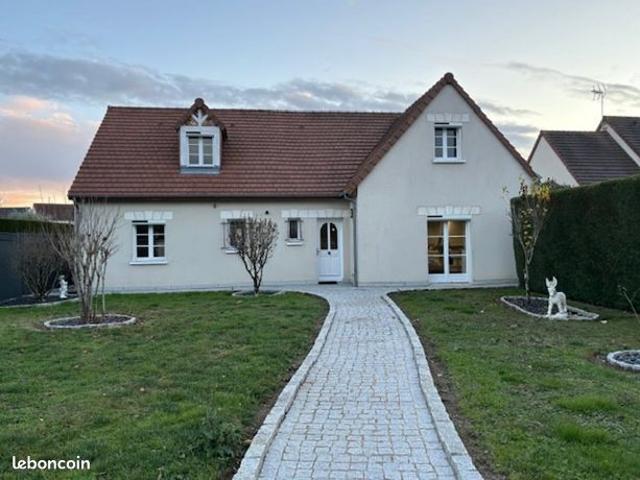 Maison 8 pièces 170 m²