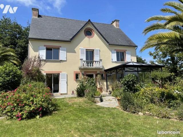 Maison 8 pièces 170 m²